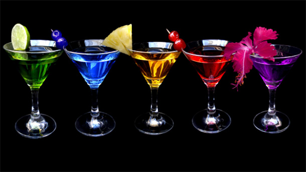 你想成為眾人焦點(diǎn)嗎？LED智能酒杯