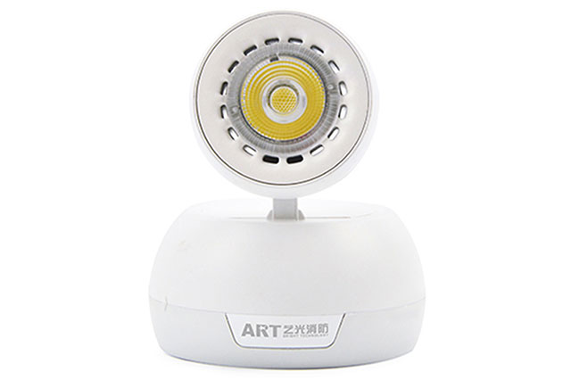 怎么把握A型應(yīng)急燈照明集中電源的切換時間？